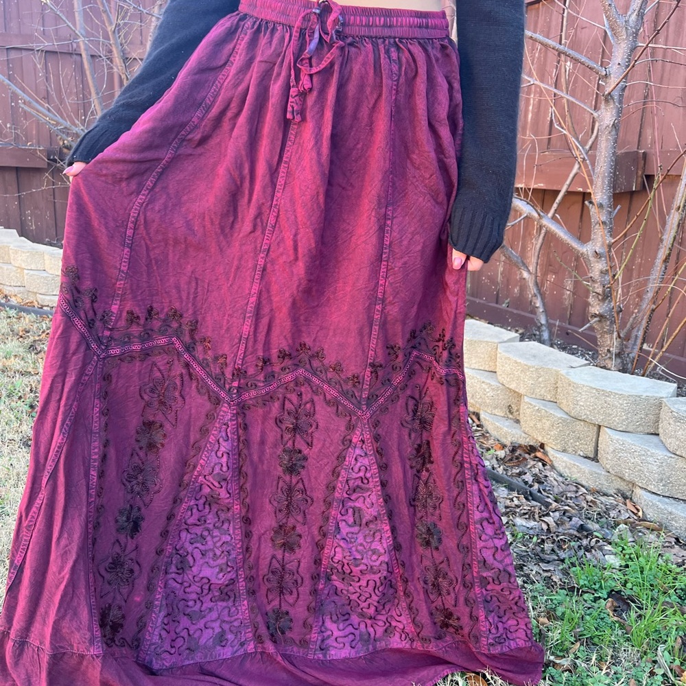 Cottagecore Maroon Maxi Skirt with Embroidery - Picture 10 of 11